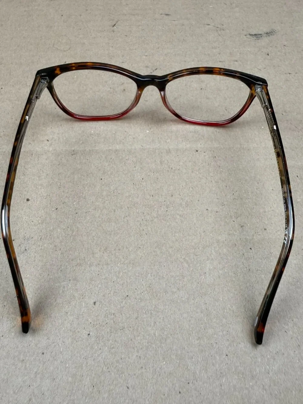 Sofia Vergara x Foster Grant Teresa Reading Glasses +1.75 Tortoise Red Fade
